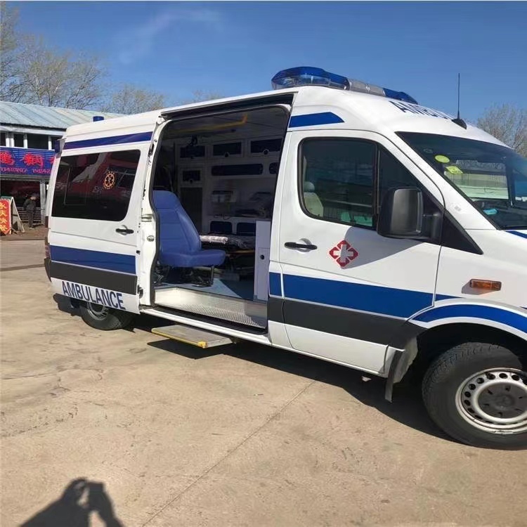 雨湖私人长途救护车出租转院回家